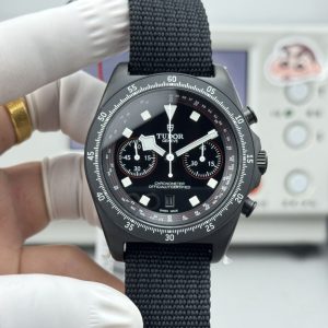 Tudor Pelagos FXD Super Clone Watch | Premium Luxury Replica 1139887429 - front view | Pelagos FXD
