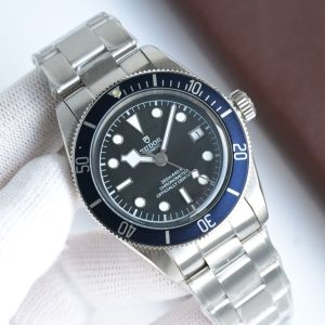 Tudor Black Bay V2 Super Clone Men's Watch with Cash on Delivery 1136805879 - front view | Black Bay