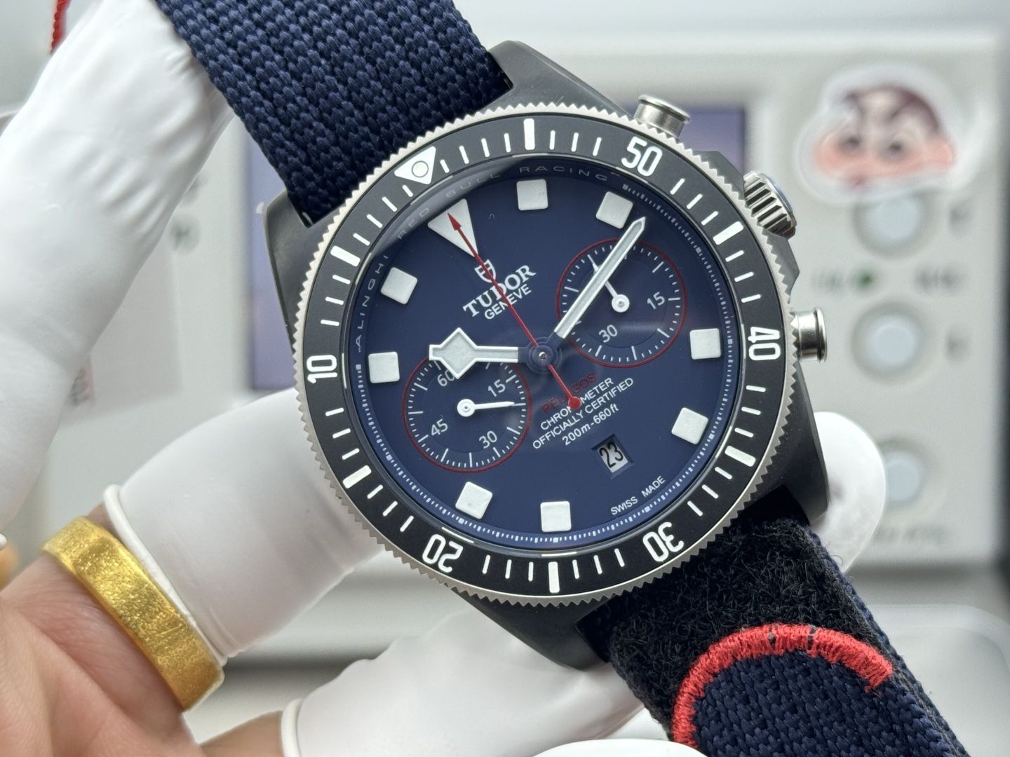 1-113.jpg Tudor Pelagos FXD Super Clone Watch | Premium AAA Replica 1143987327 - side view | Pelagos FXD