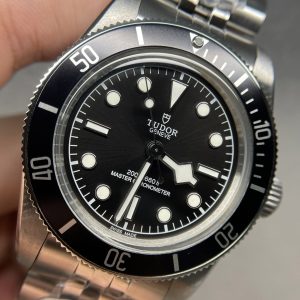 Tudor Black Bay 41mm Super Clone Watch | Luxury Cash on Delivery 1118680396