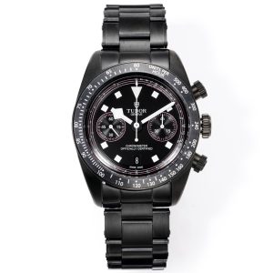 Tudor Black Bay Chrono F1 Limited Edition Super Clone Luxury Watch 1128842826 - side view